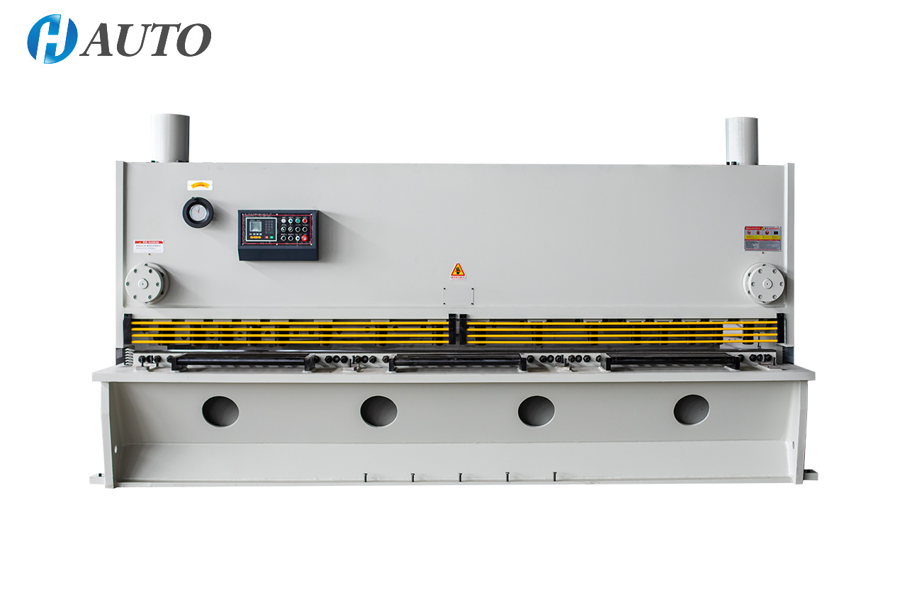 HYDRAULIC Guillotine Shearing machine
